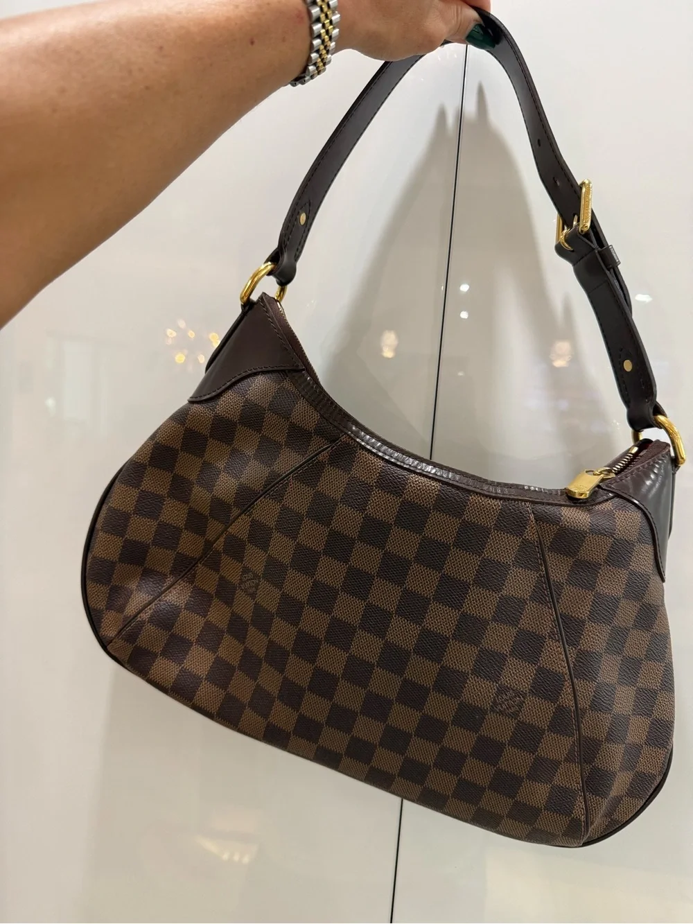 LV Thames N48181 Damier Ebene Brown Check Shoulder Bag discontinued excellent